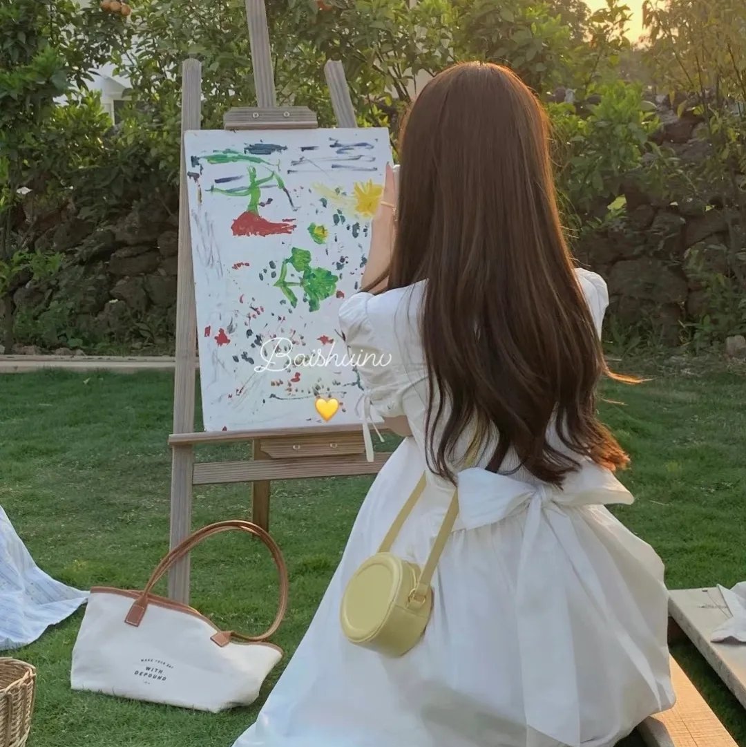 我叫夏闪闪＆女主的名字叫夏闪闪