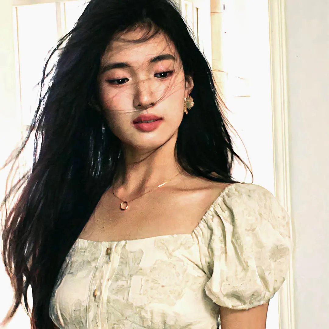 住进阿姨家后，我觉醒了时间暂停